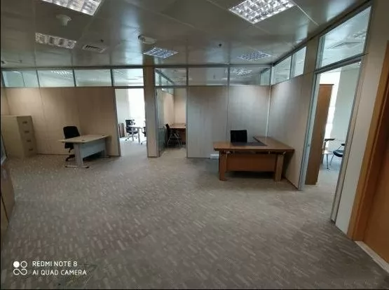 商业的 就绪物业 楼/楼 办公室  出租 在 萨德 , 多哈 #13234 - 4  image 